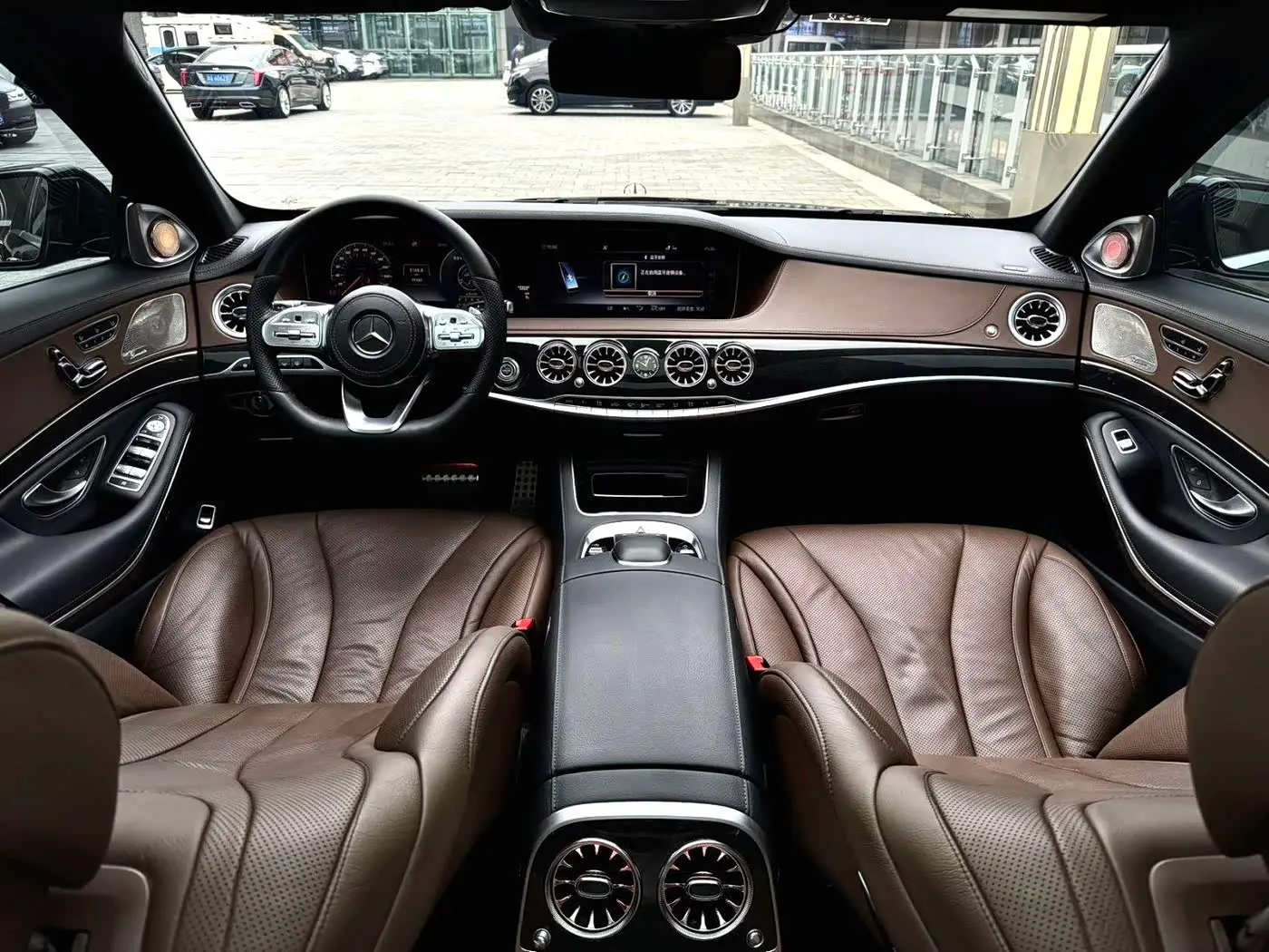 Mercedes-Benz S-Class 2019 — Photo 5/8