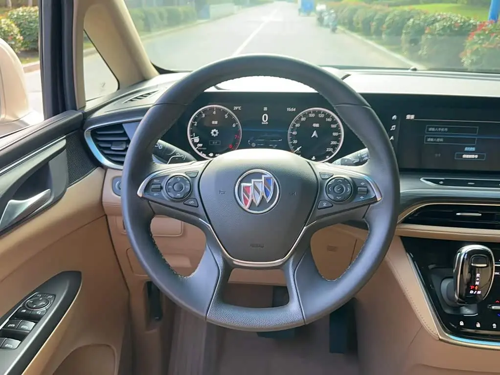 Buick GL8 2021 — ფოტო 4/20