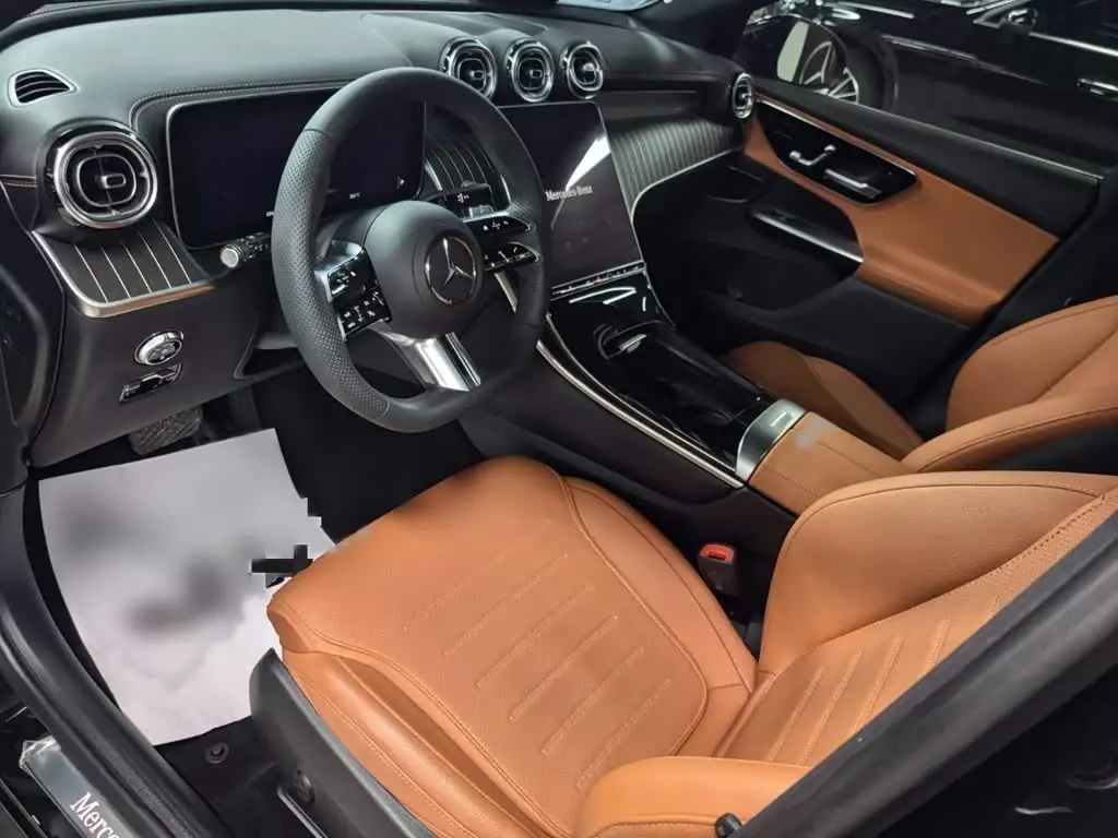 Mercedes-Benz GLC 2024 — Photo 10/13