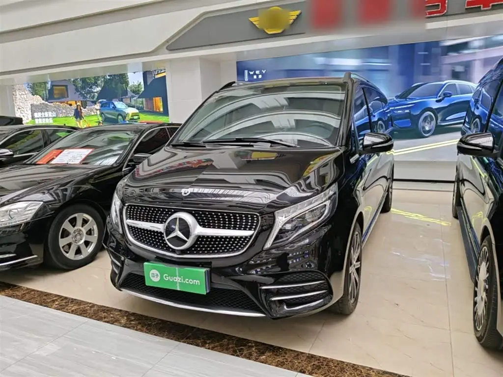 Mercedes-Benz V-Class 2022 — Şəkil 1/20