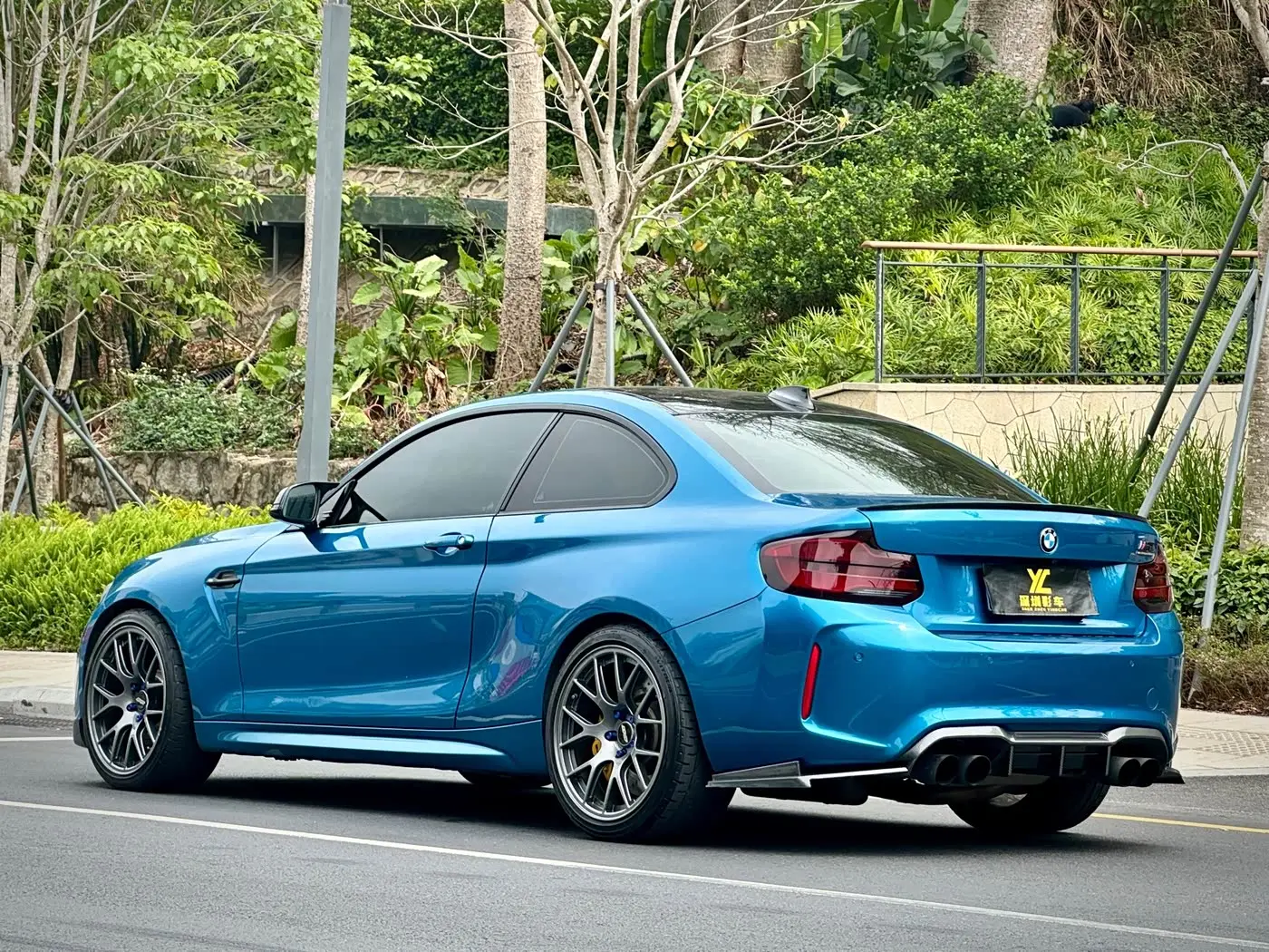 BMW M2 2016 — Фото 3/15