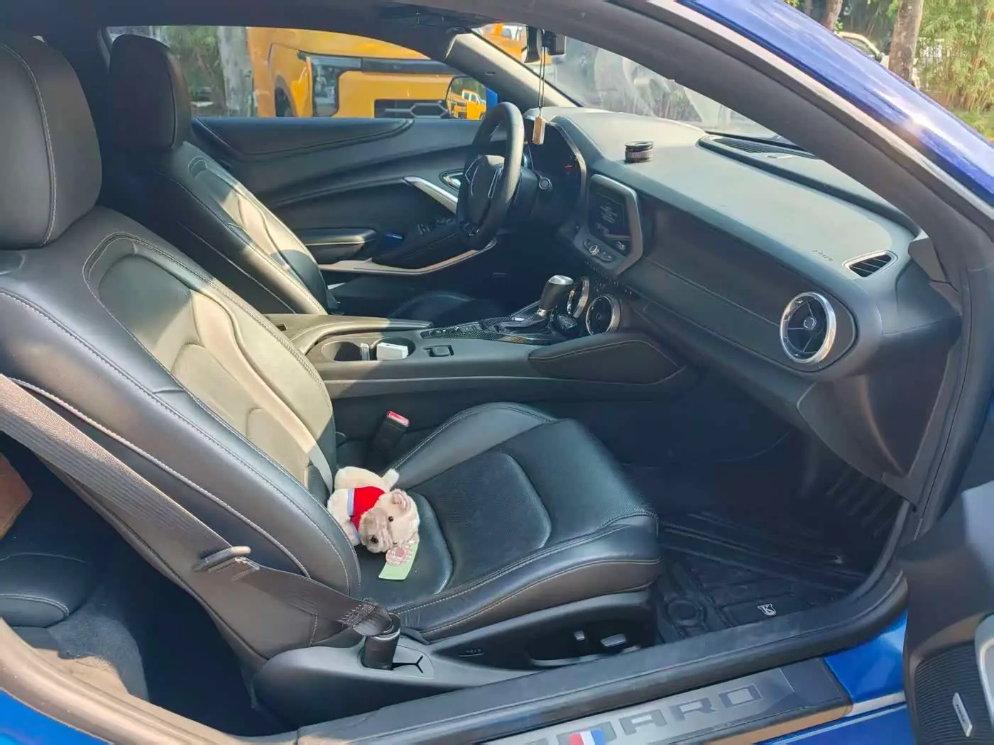 Chevrolet Camaro 2018 — Şəkil 7/11