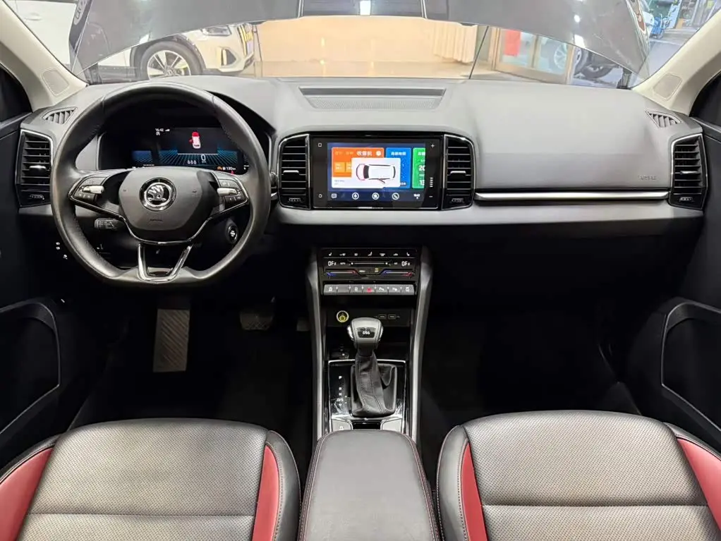 Škoda Karoq 2023 — Photo 20/20