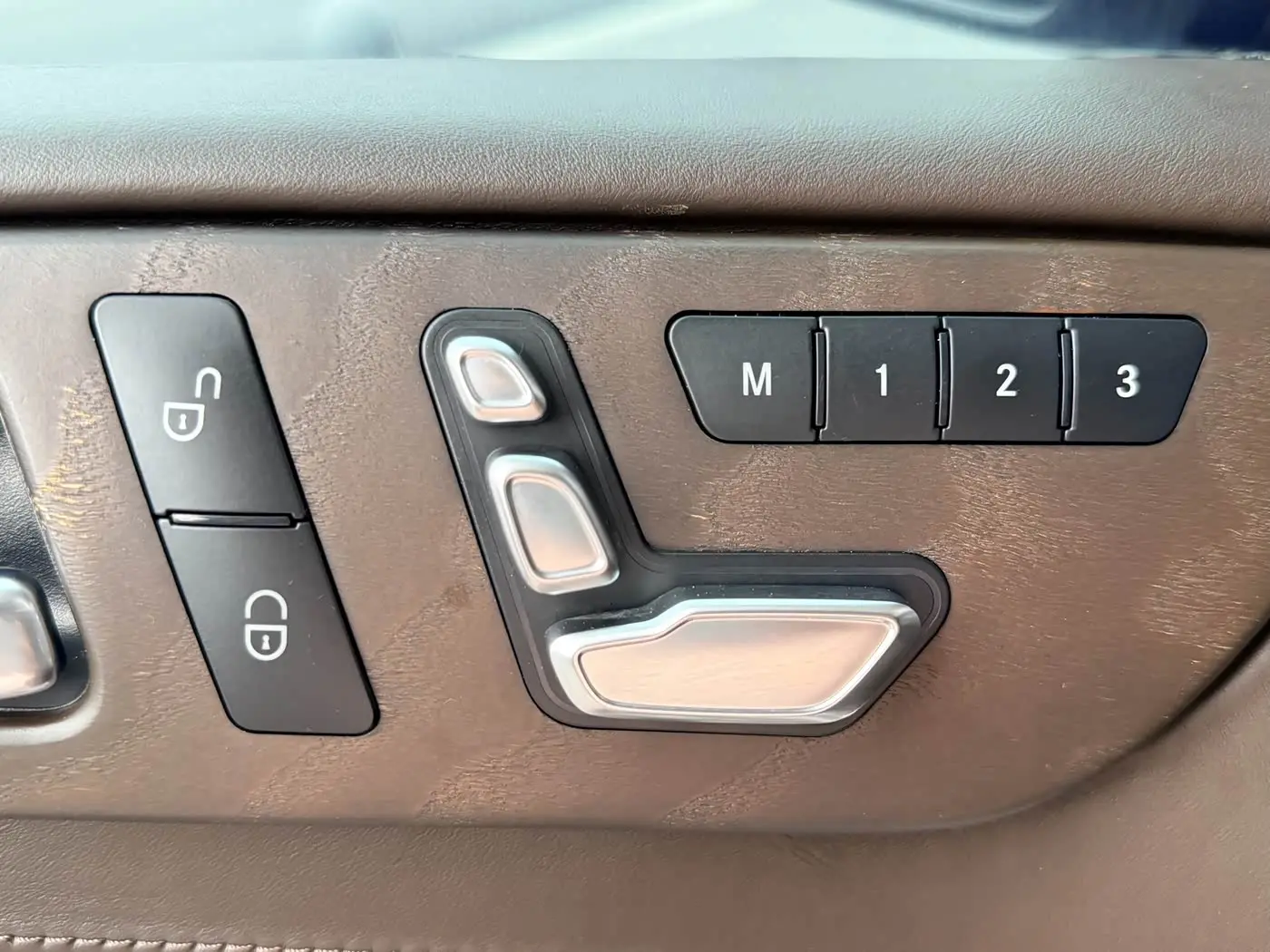 Mercedes-Benz GLS 2019 — Фото 19/20