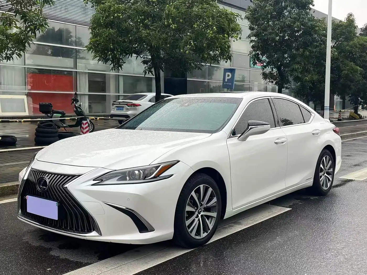 Lexus ES, 2021