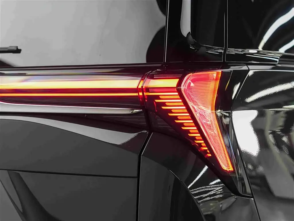 Buick GL8 New Energy 2025 — Şəkil 15/16
