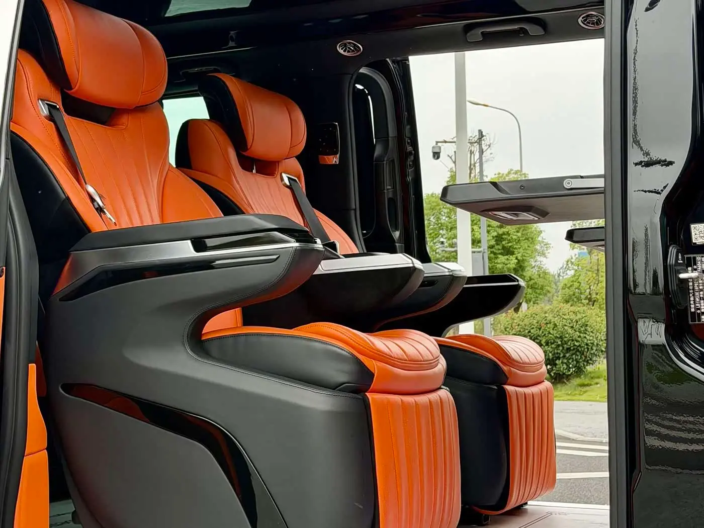 Mercedes-Benz Vito 2024 — Photo 11/19