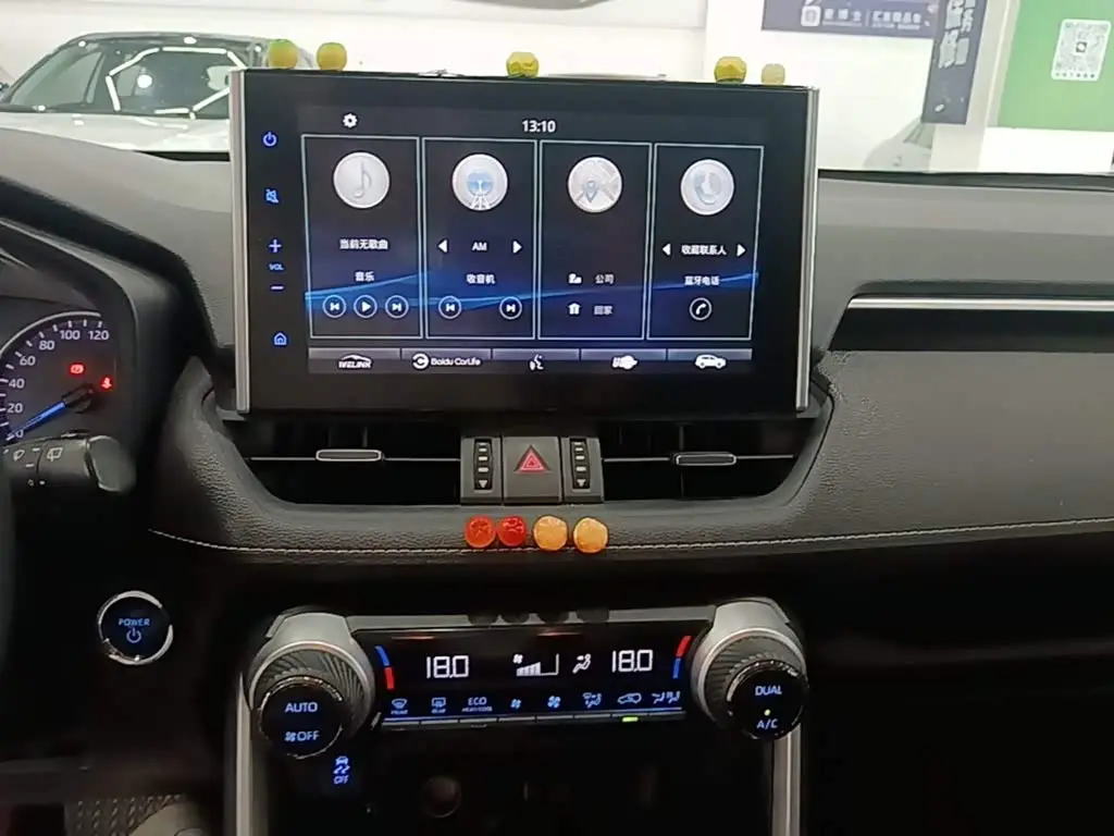 Toyota Wildlander 2022 — Photo 13/20