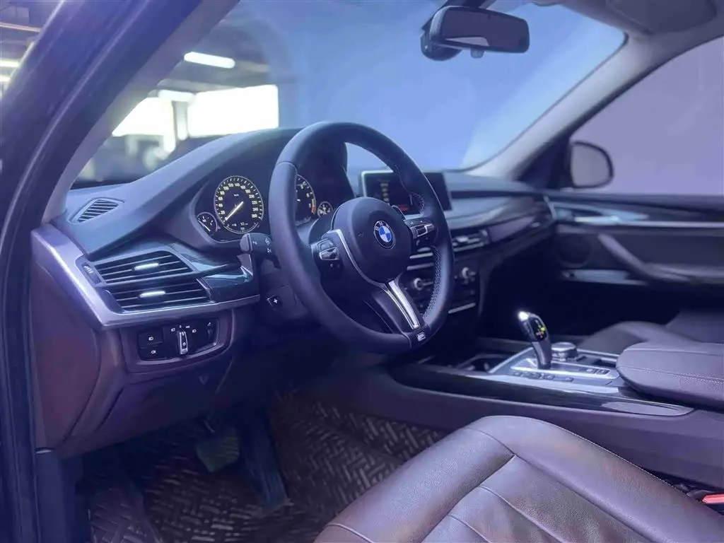 BMW X5 2015 — Photo 4/20