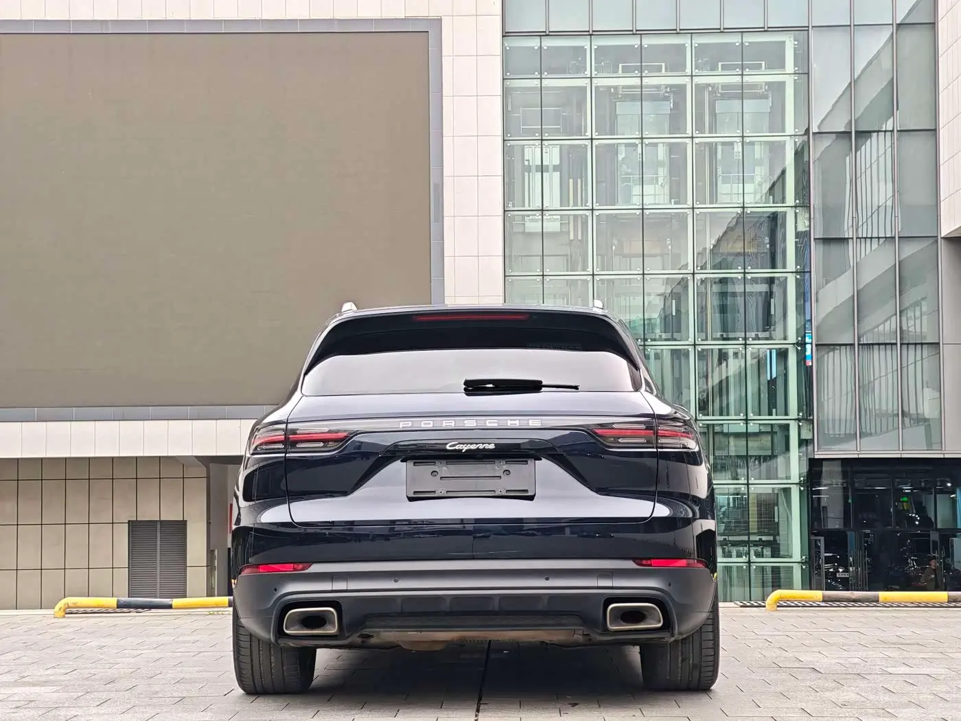 Porsche Cayenne New Energy 2020 — Photo 20/20
