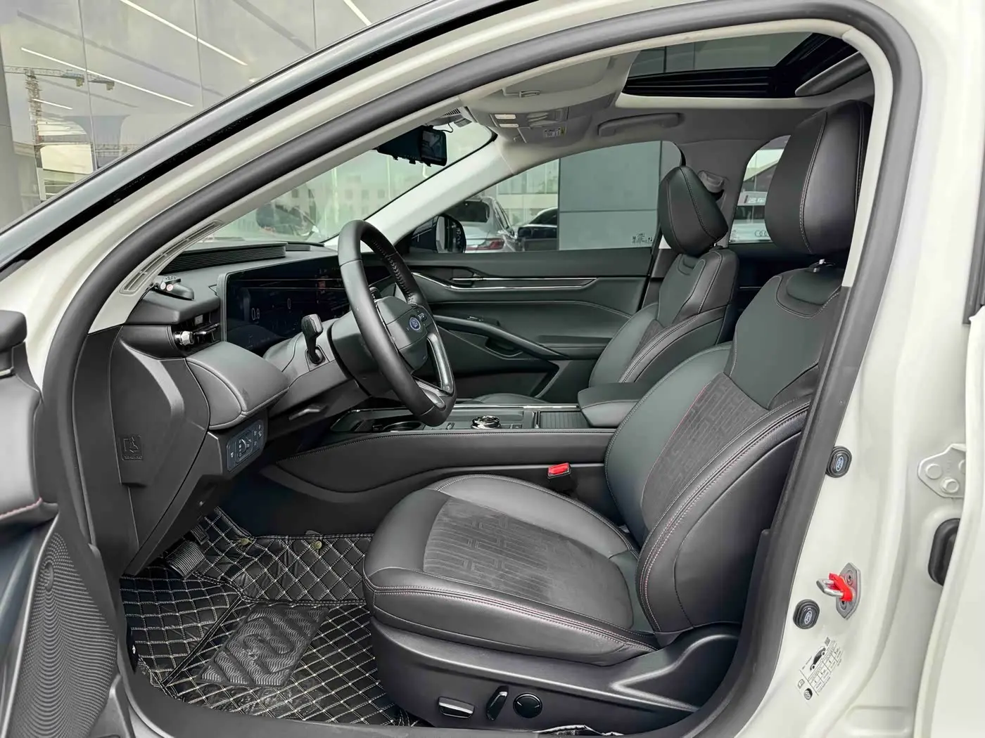Ford Mondeo 2024 — Şəkil 4/9