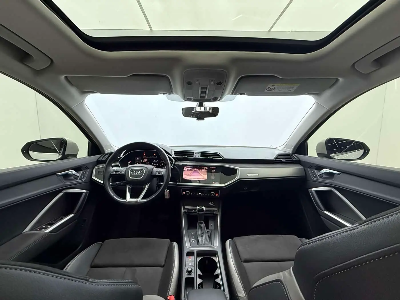 Audi Q3 2022 — Photo 15/20