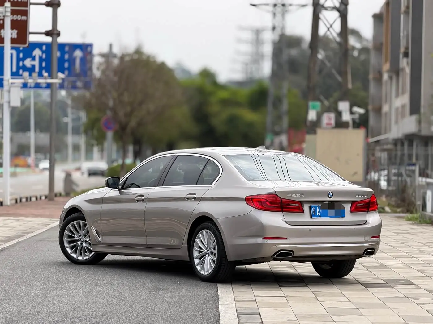 BMW 5 Series 2019 — Şəkil 2/20