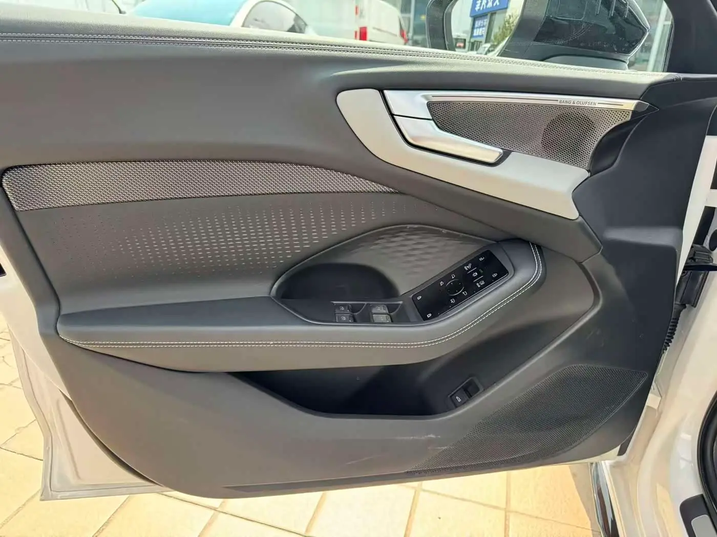 Audi A5L 2025 — Photo 13/20