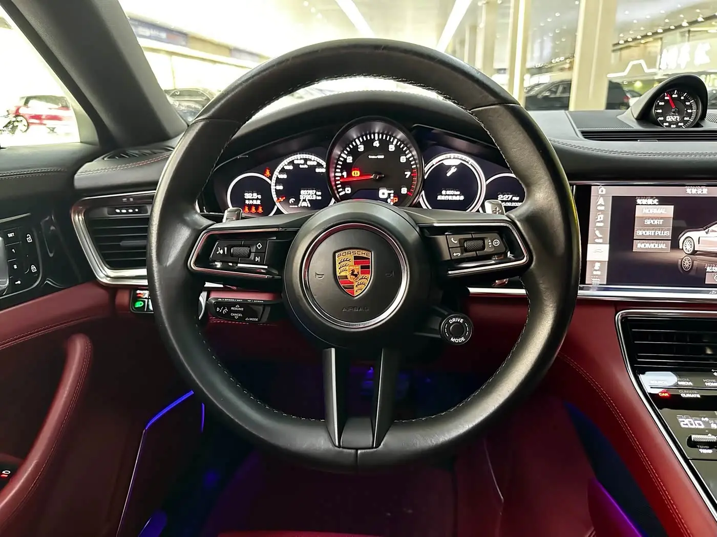 Porsche Panamera 2021 — Photo 10/16