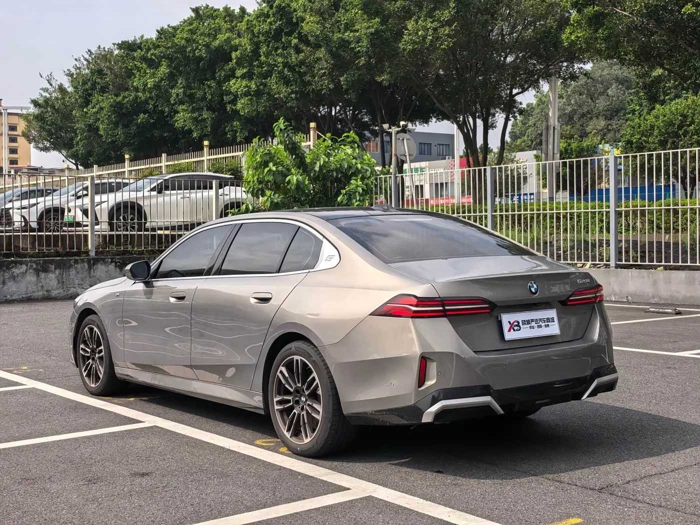 BMW 5 Series 2024 — Şəkil 7/17