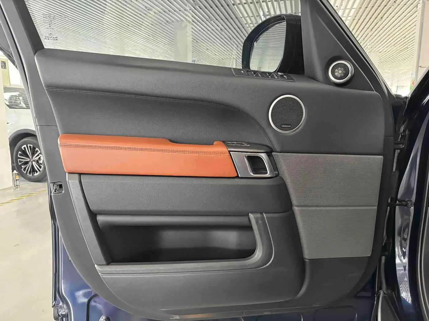 Land Rover Range Rover Sport 2016 — Şəkil 15/20
