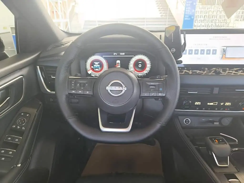 Nissan Qashqai 2023 — Фото 11/20
