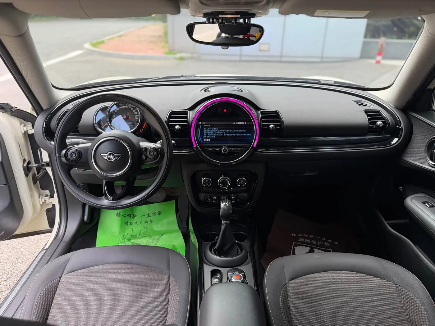 MINI CLUBMAN 2019 — Фото 11/20