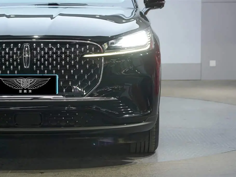 Lincoln Aviator 2024 — Photo 4/20