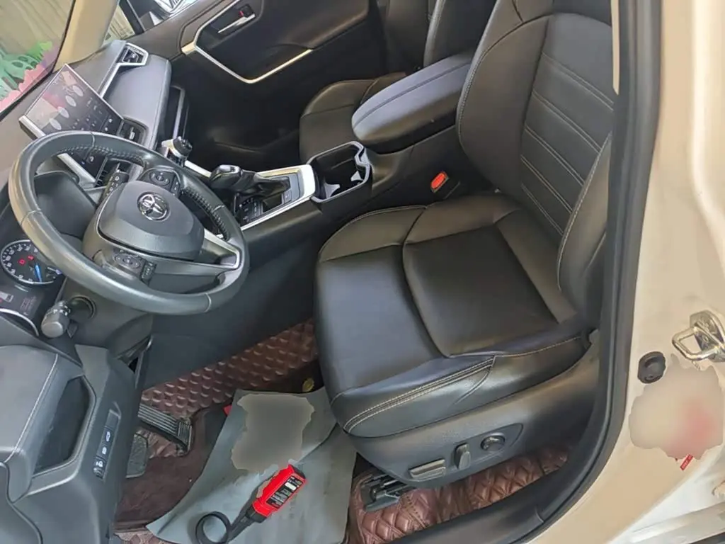 Toyota Wildlander 2021 — Фото 15/20