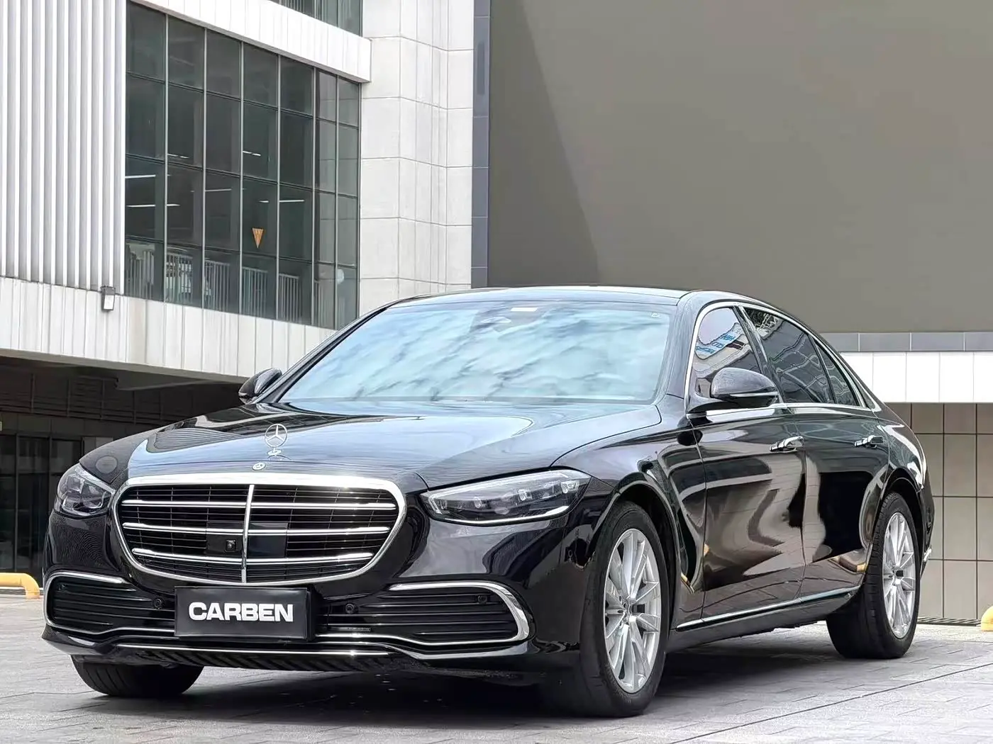Mercedes-Benz S-Class 2024 — Фото 1/15