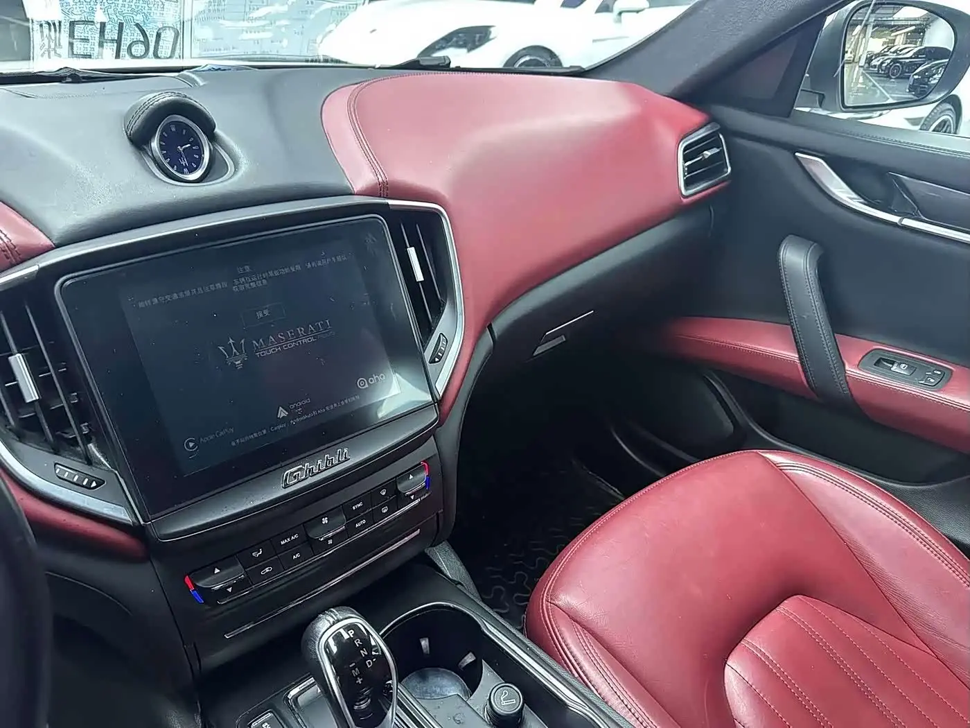 Maserati Ghibli 2017 — Şəkil 6/19