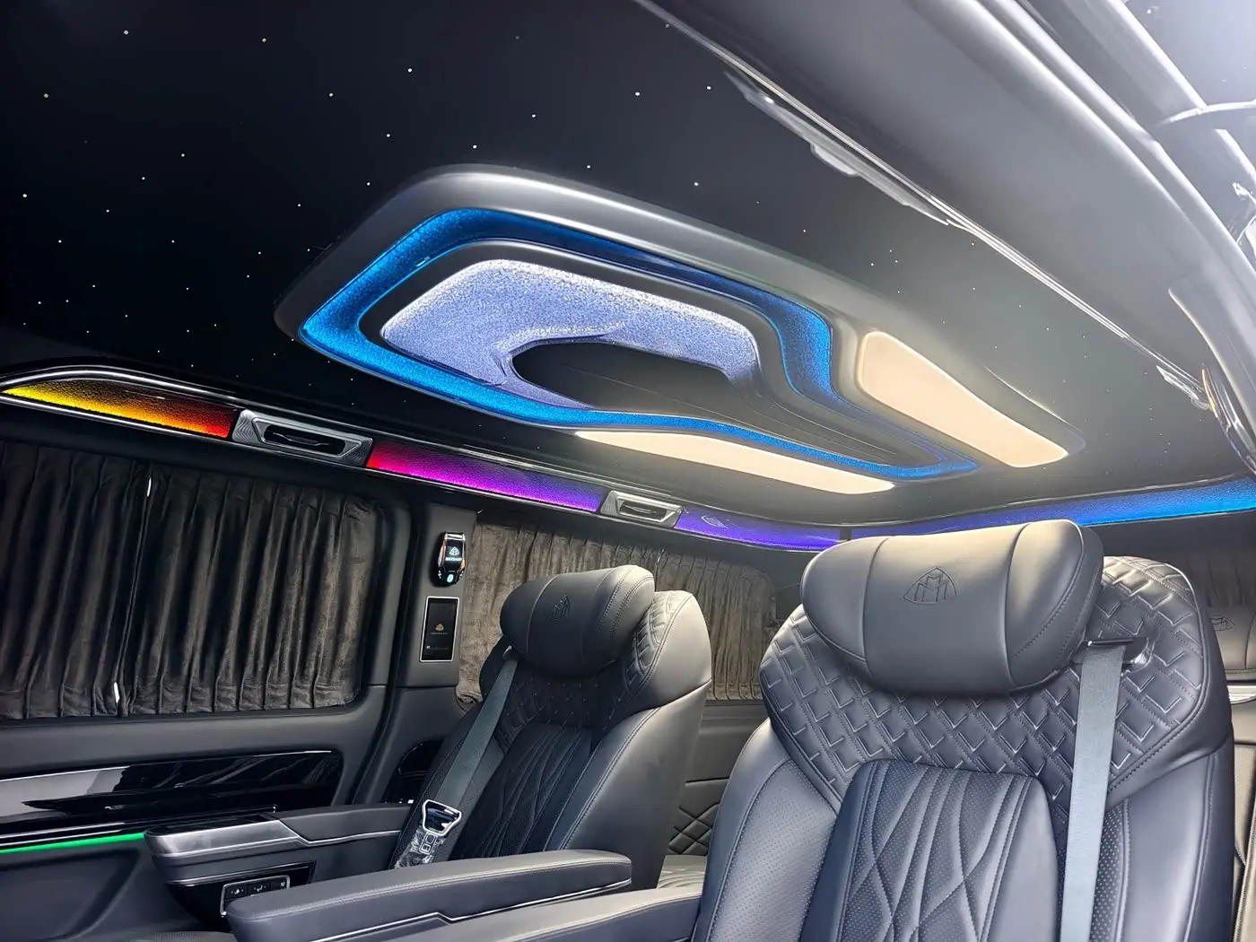 Mercedes-Benz Vito 2025 — Photo 19/20