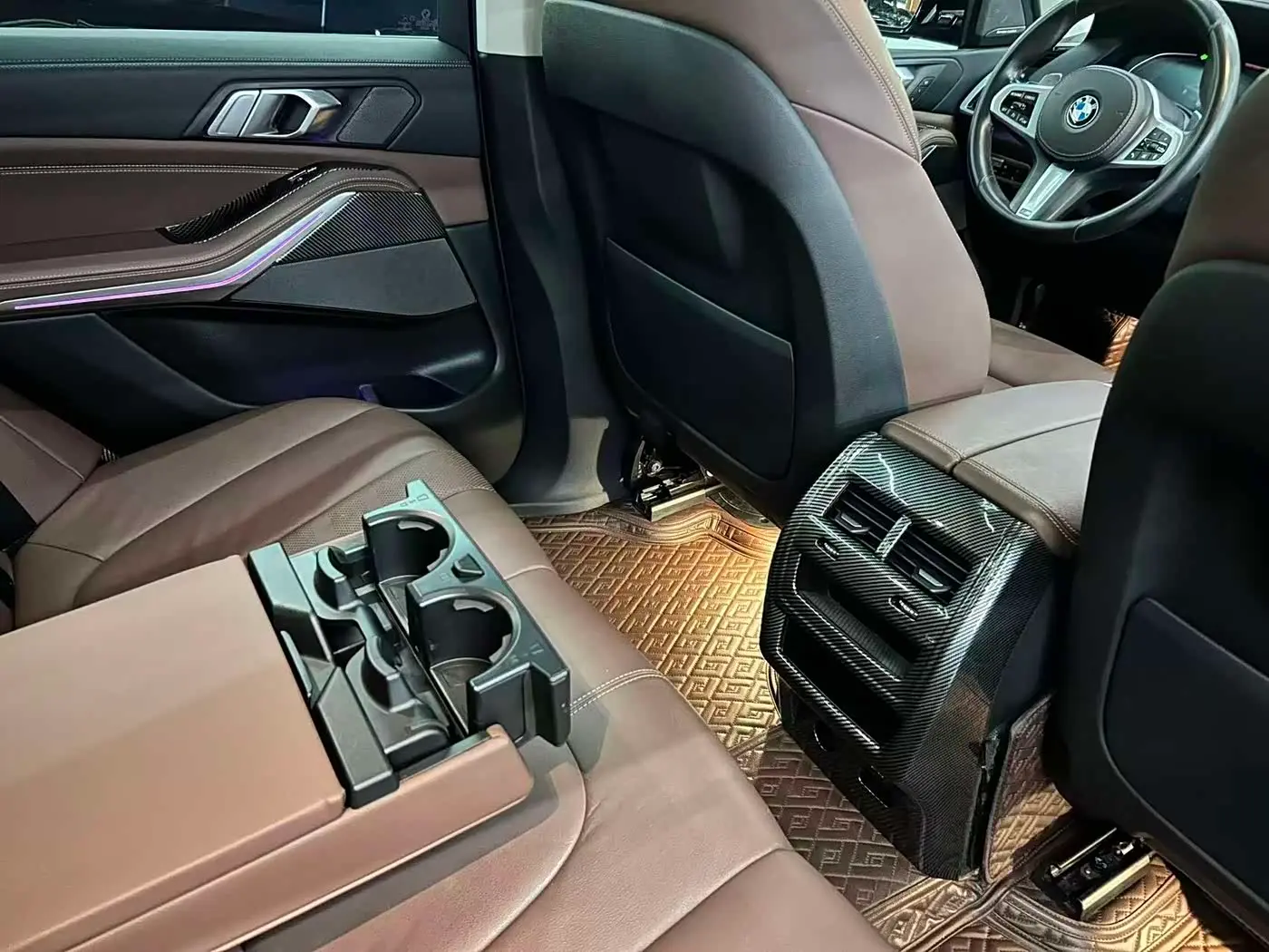 BMW X5 2021 — Photo 11/16