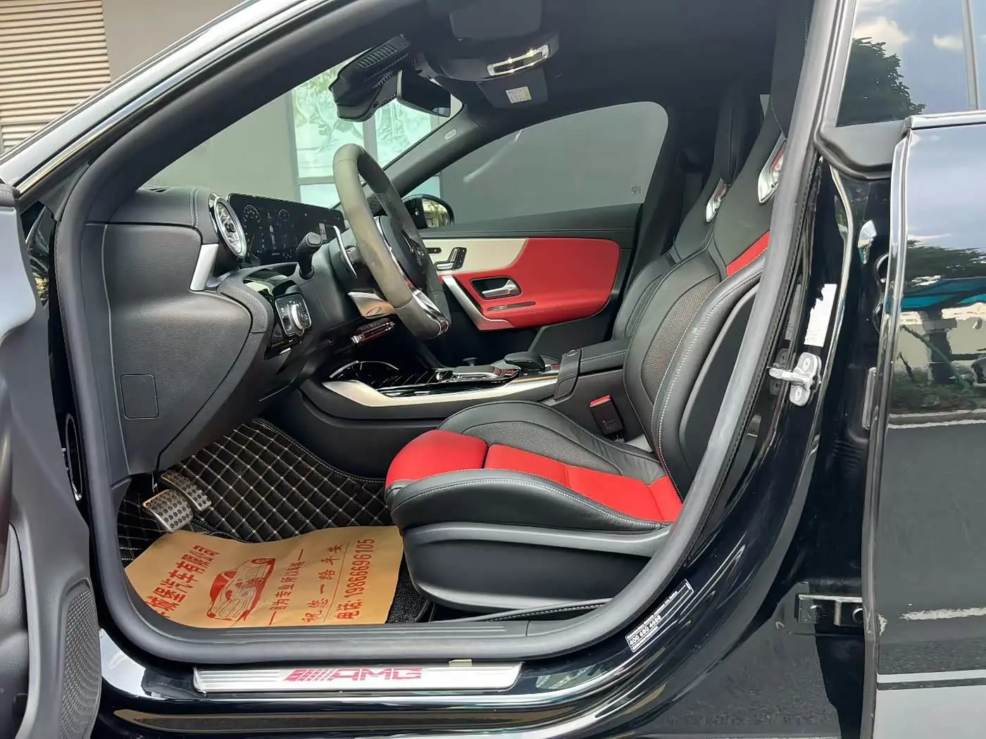 Mercedes-Benz CLA AMG 2023 — Фото 6/9