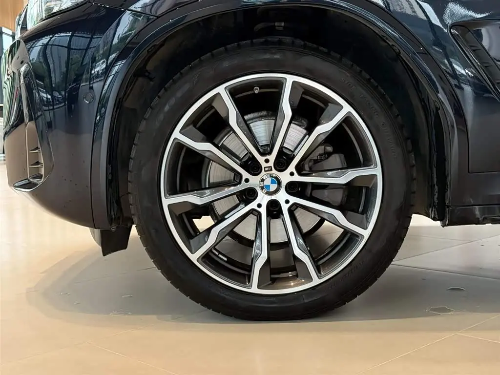 BMW X3 2024 — Photo 13/16