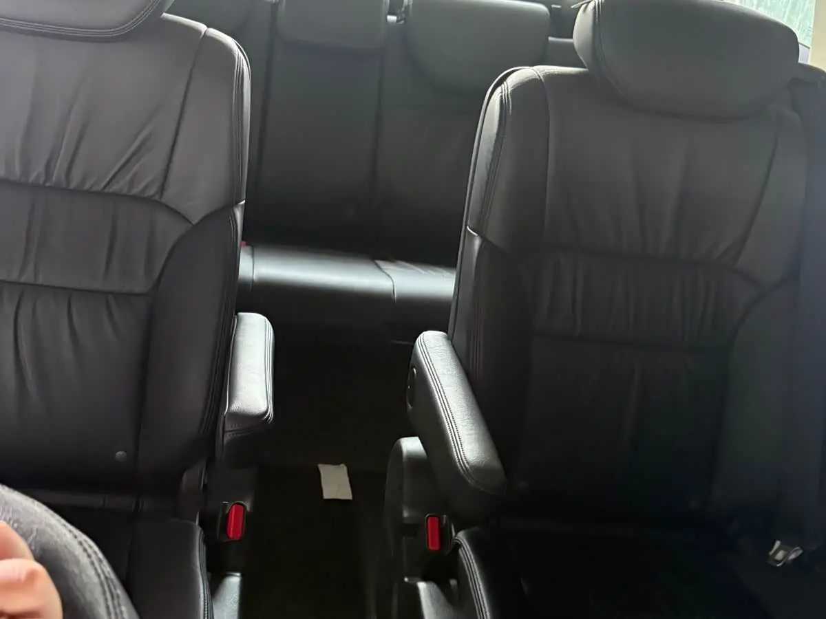 Honda Odyssey 2016 — Şəkil 8/12