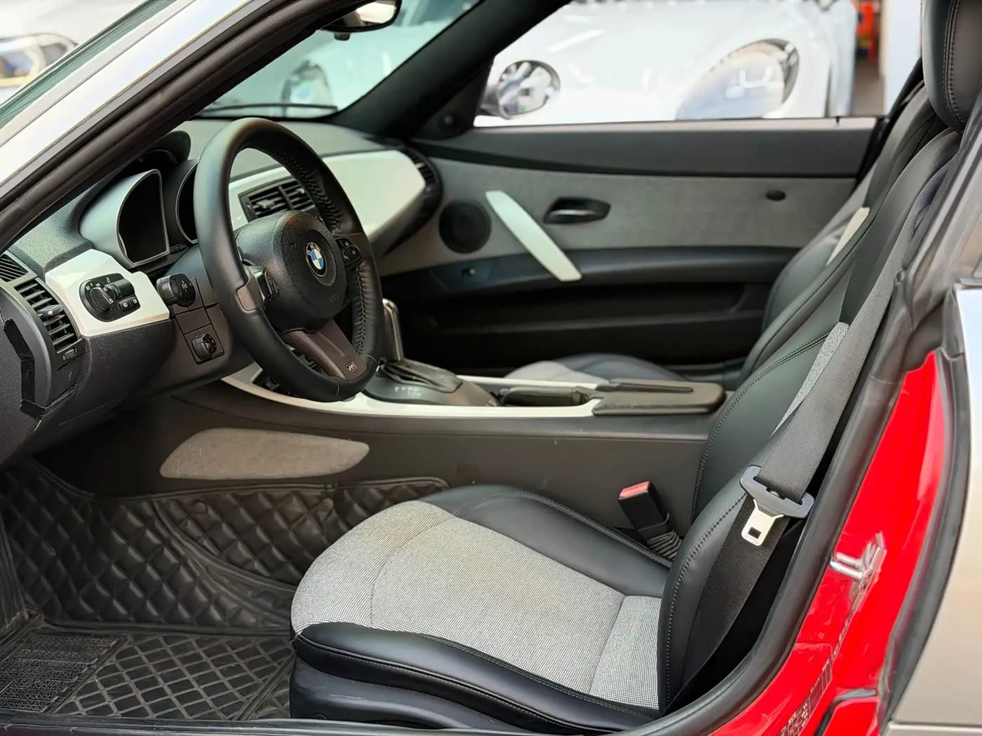 BMW Z4 2008 — Photo 18/20