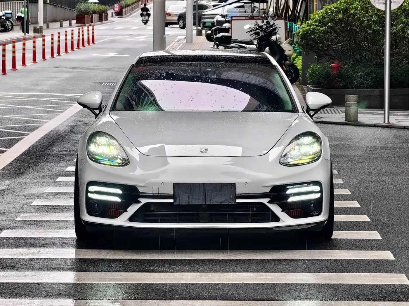 Porsche Panamera 2021 — Şəkil 2/10