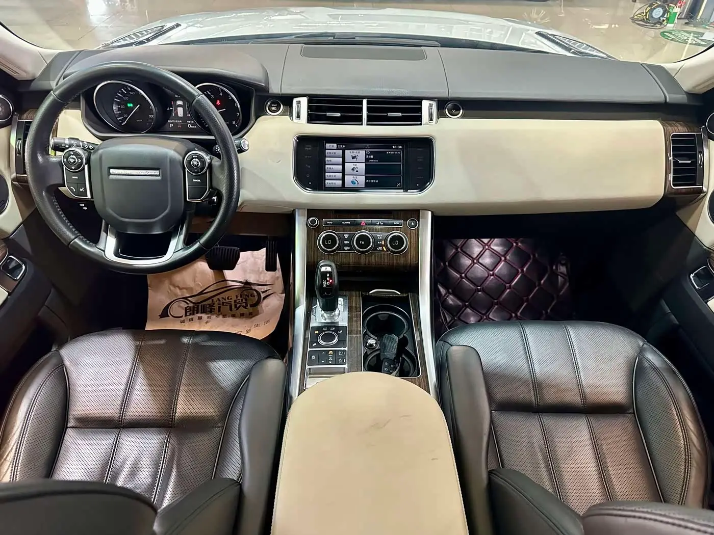 Land Rover Range Rover Sport 2015 — Photo 18/19