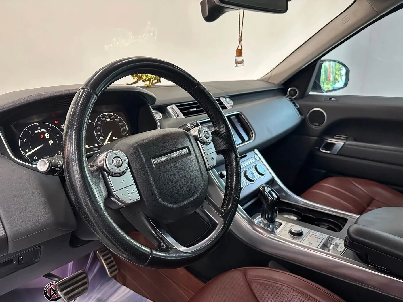 Land Rover Range Rover Sport 2014 — Photo 13/20