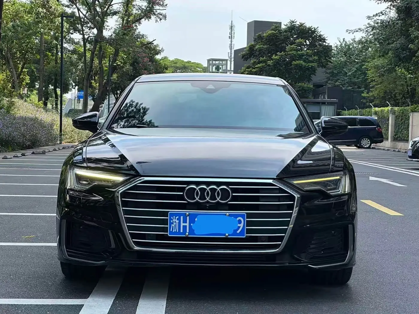 Audi A6L, 2021