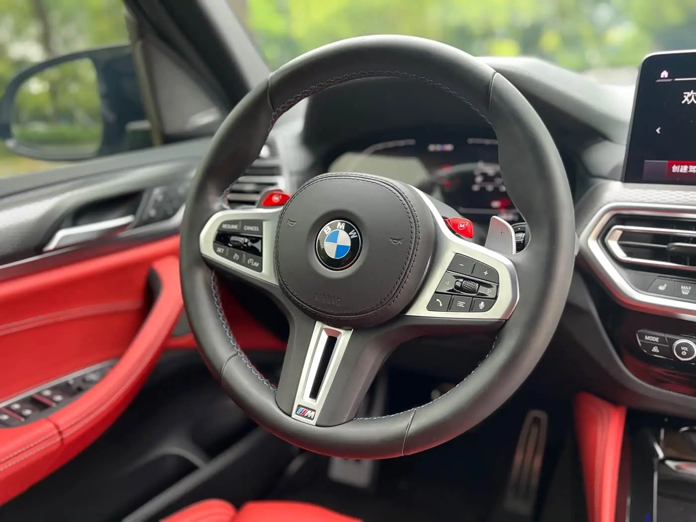 BMW X3 M 2024 — Photo 10/16