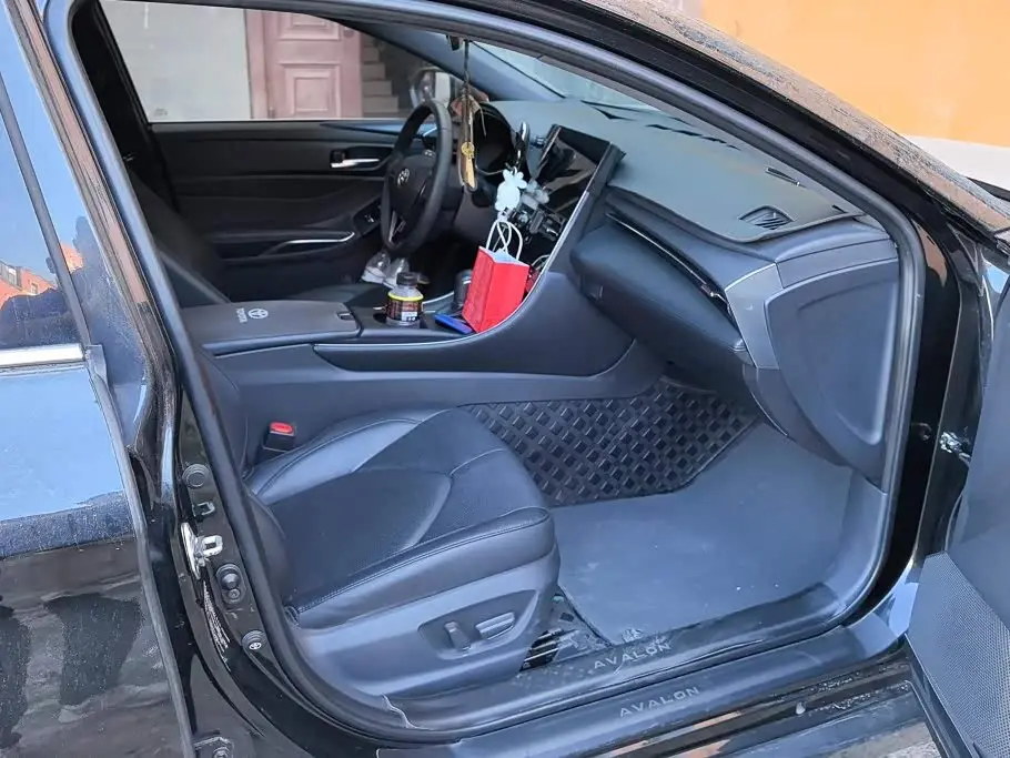 Toyota Avalon 2023 — Şəkil 8/16