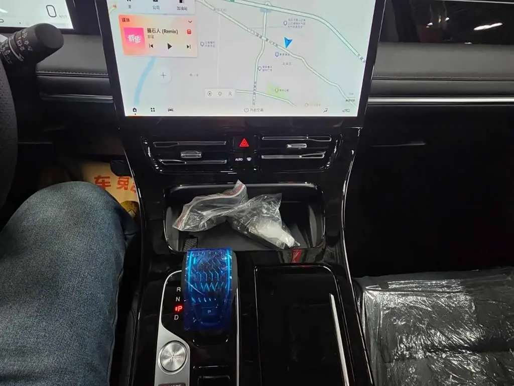 GAC Trumpchi Trumpchi M8 2026 — Şəkil 13/13