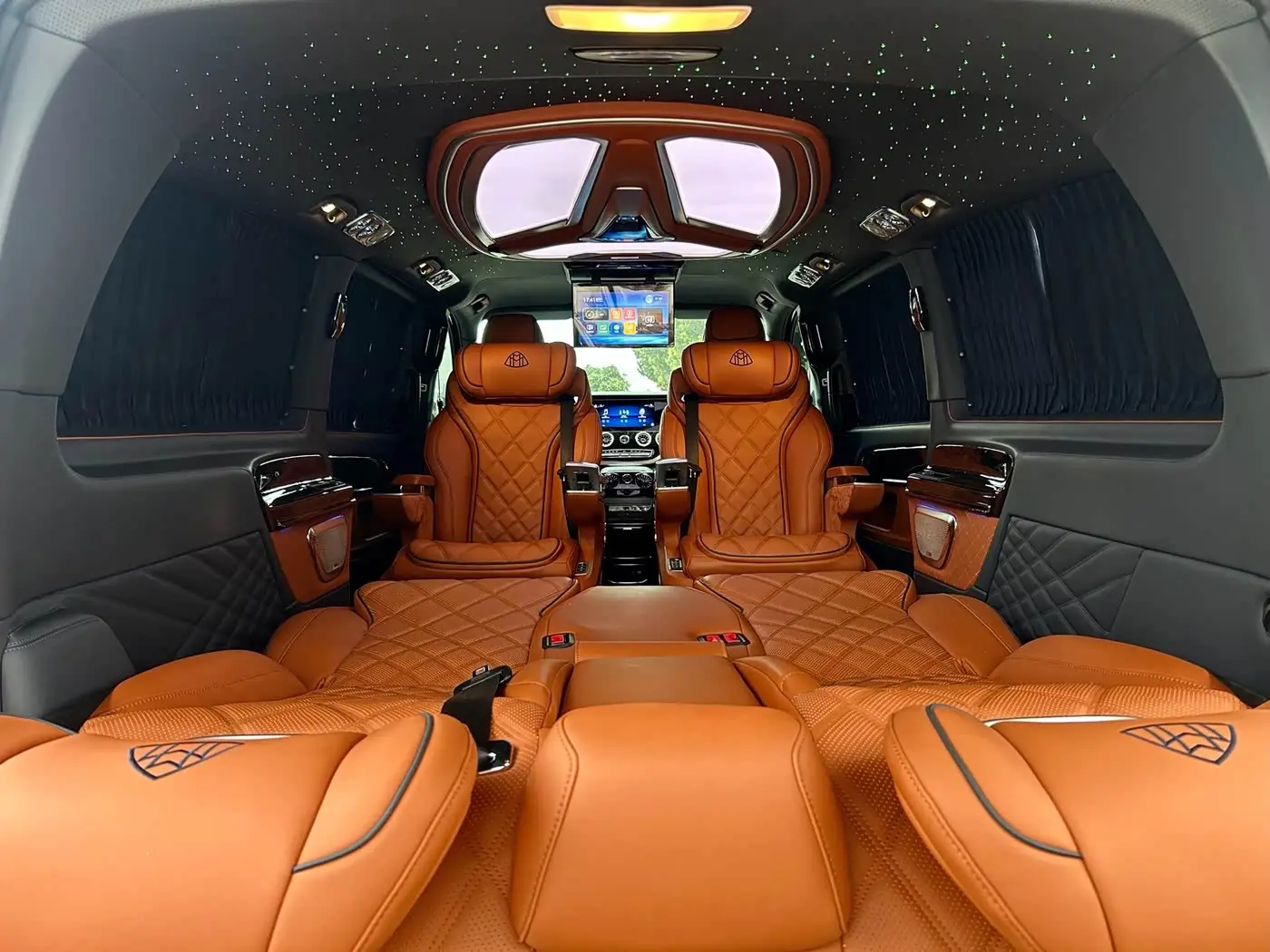 Mercedes-Benz Vito 2023 — Photo 17/20