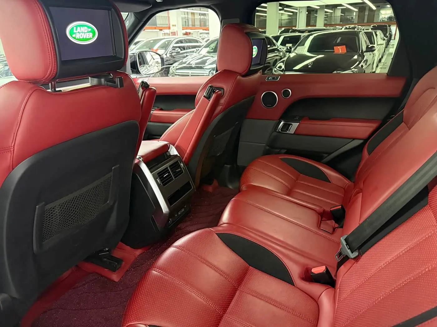 Land Rover Range Rover Sport 2017 — Фото 10/14