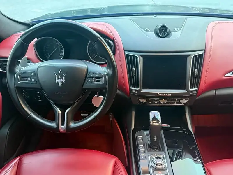 Maserati Levante 2020 — Photo 6/14