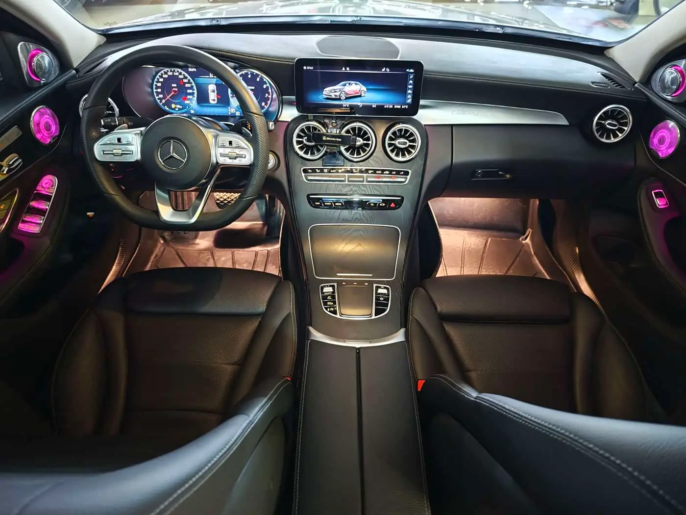Mercedes-Benz C-Class 2021 — Фото 8/17