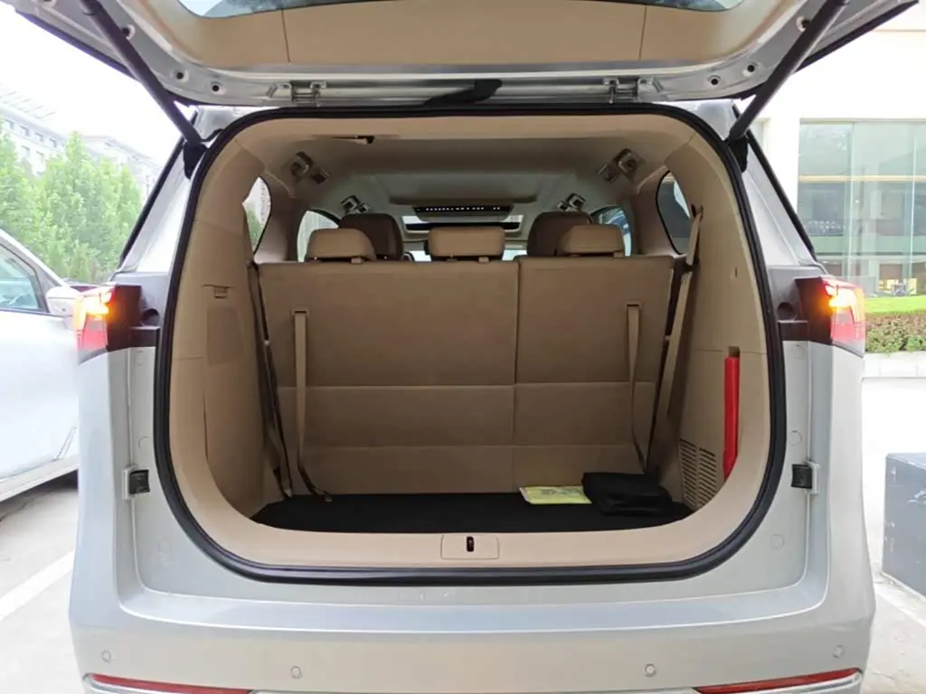 Buick GL8 New Energy 2025 — Şəkil 15/20