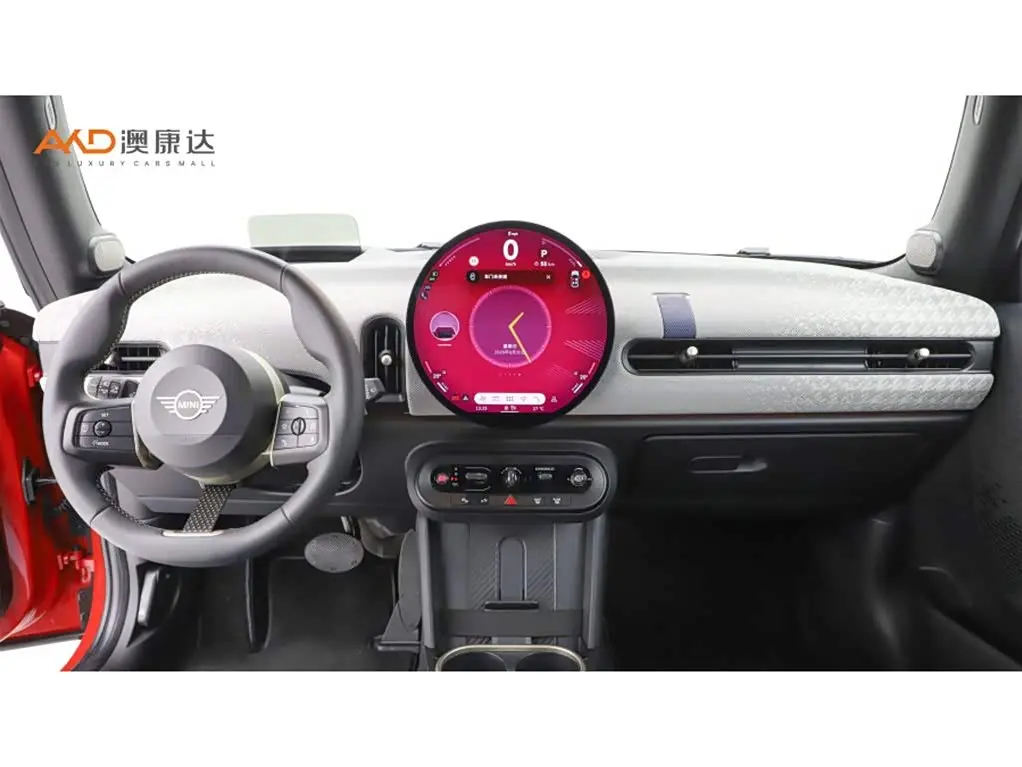 MINI MINI 2025 — Photo 5/10