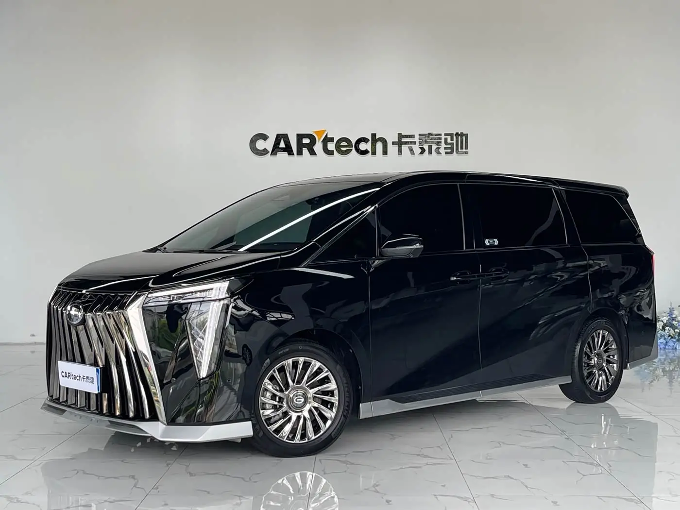 GAC Trumpchi Trumpchi M8 2024 — Şəkil 1/20
