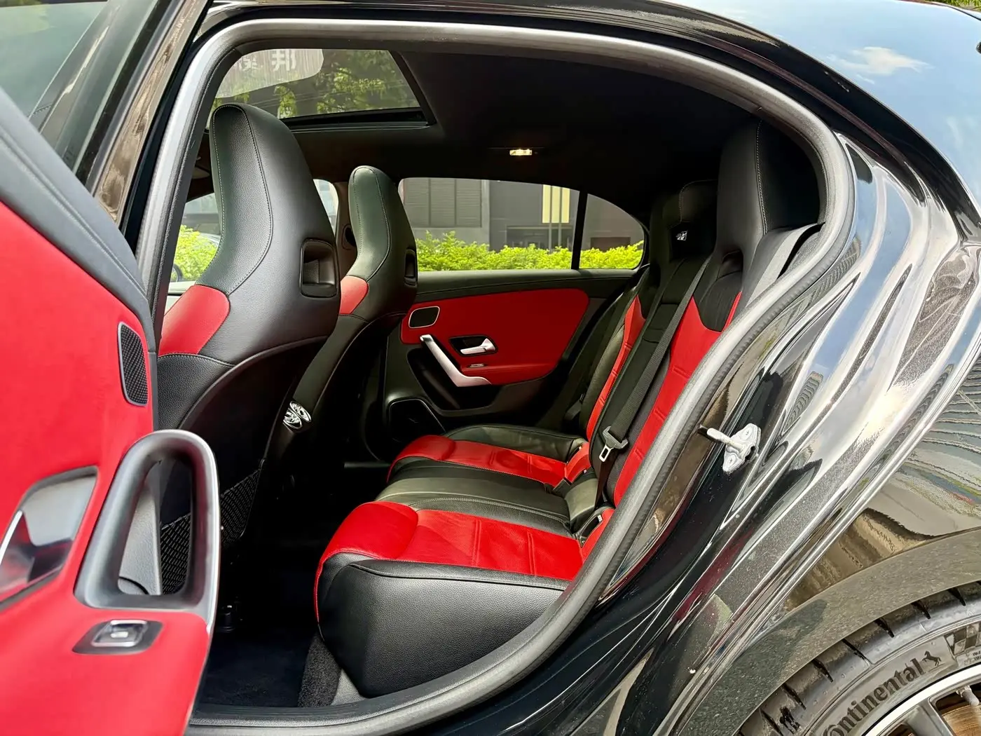 Mercedes-Benz A-Class AMG 2021 — Photo 19/20