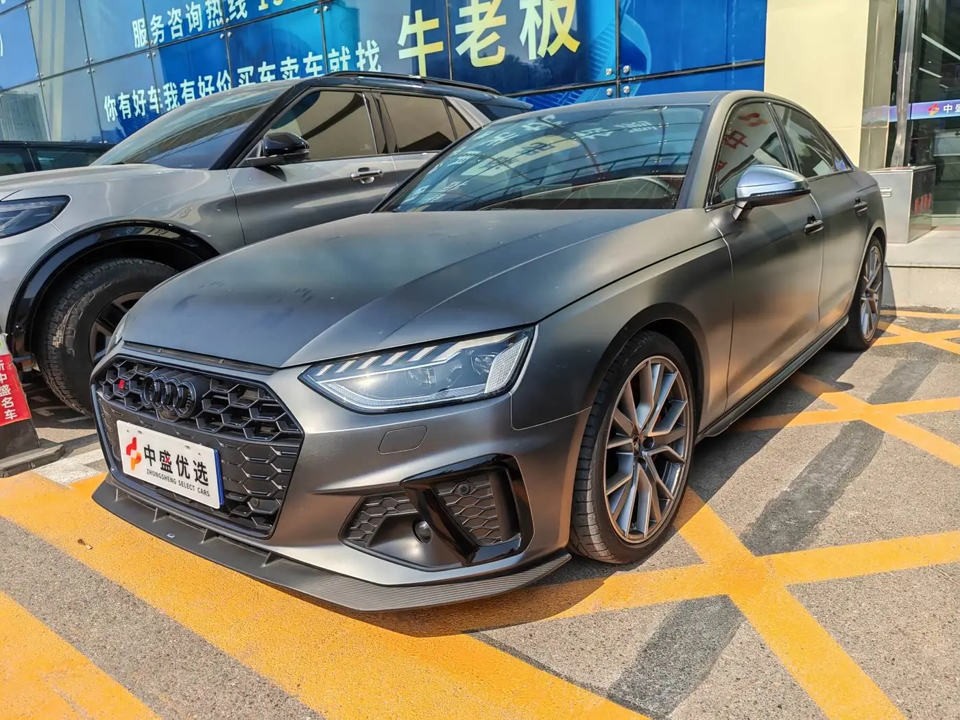 Audi S4 2023 — Фото 1/16
