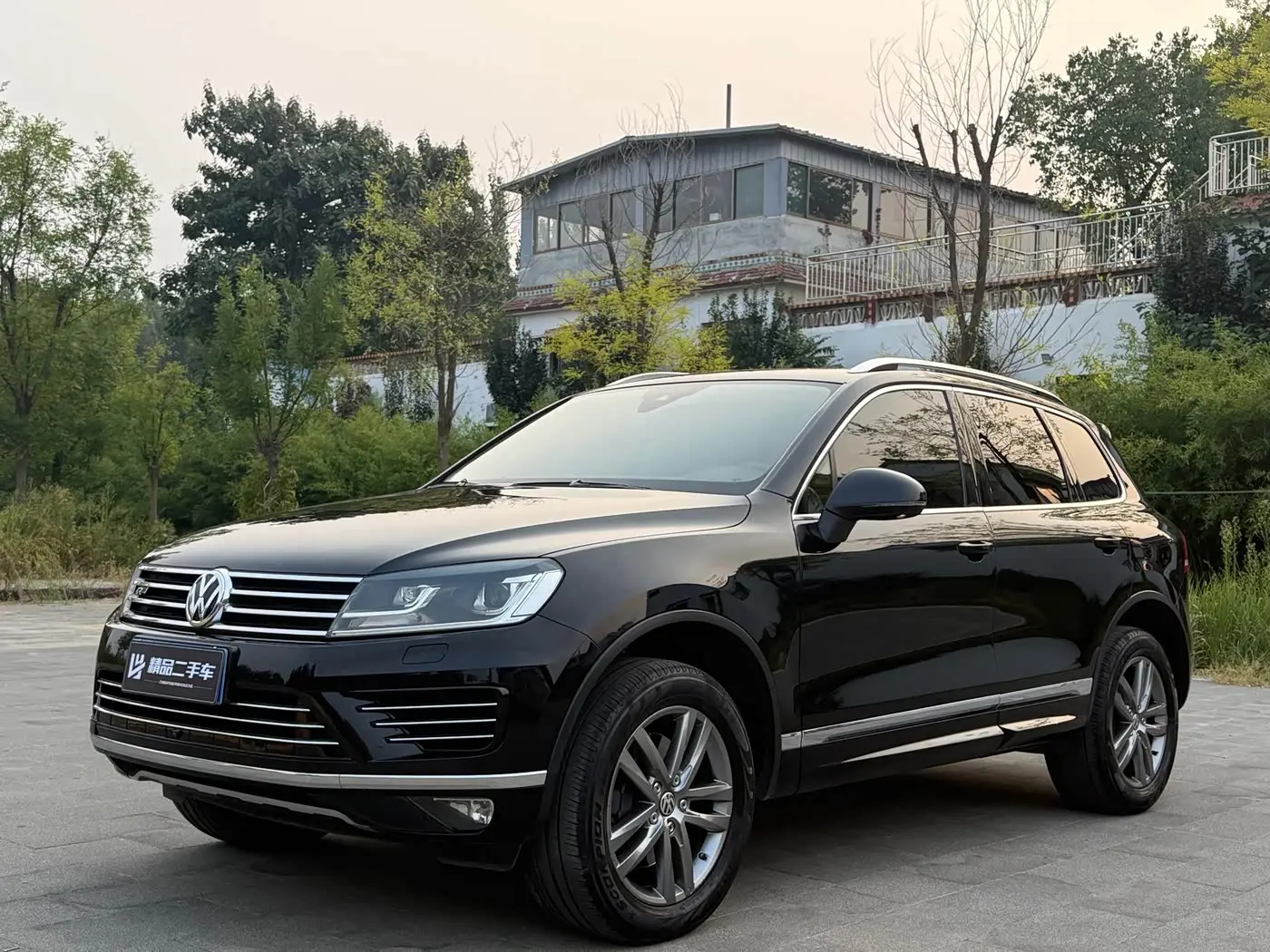 Volkswagen Touareg 2016 — Şəkil 1/20